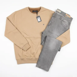 ست کژوال پاییزه مدرن با ترکیب رنگی نسکافه‌ای ملایم و طوسی سنگی