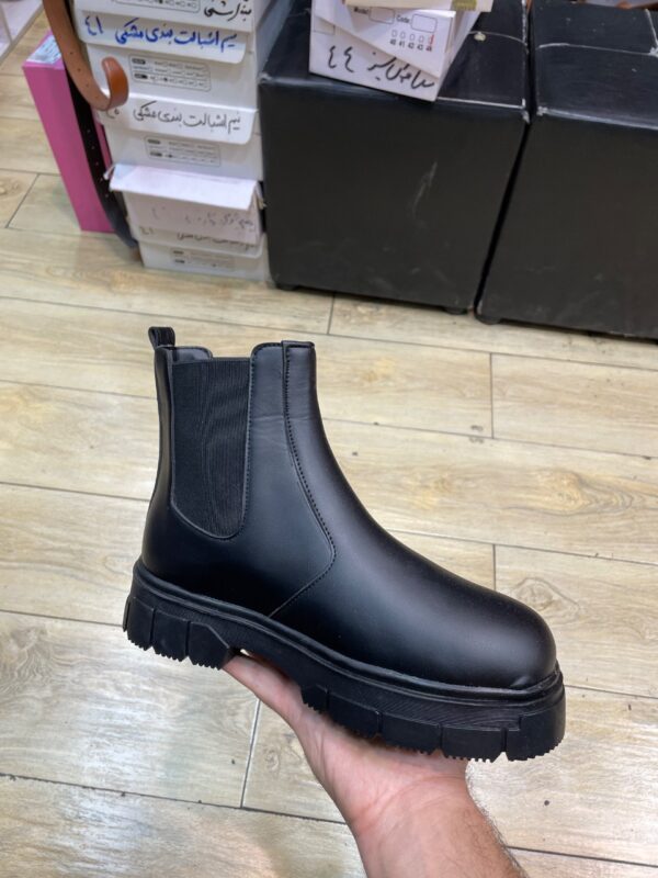 بوت مشکی بغل کشی برشکا BERSHKA