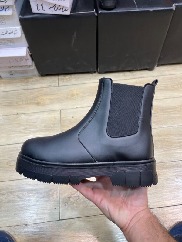 بوت مشکی بغل کشی برشکا BERSHKA